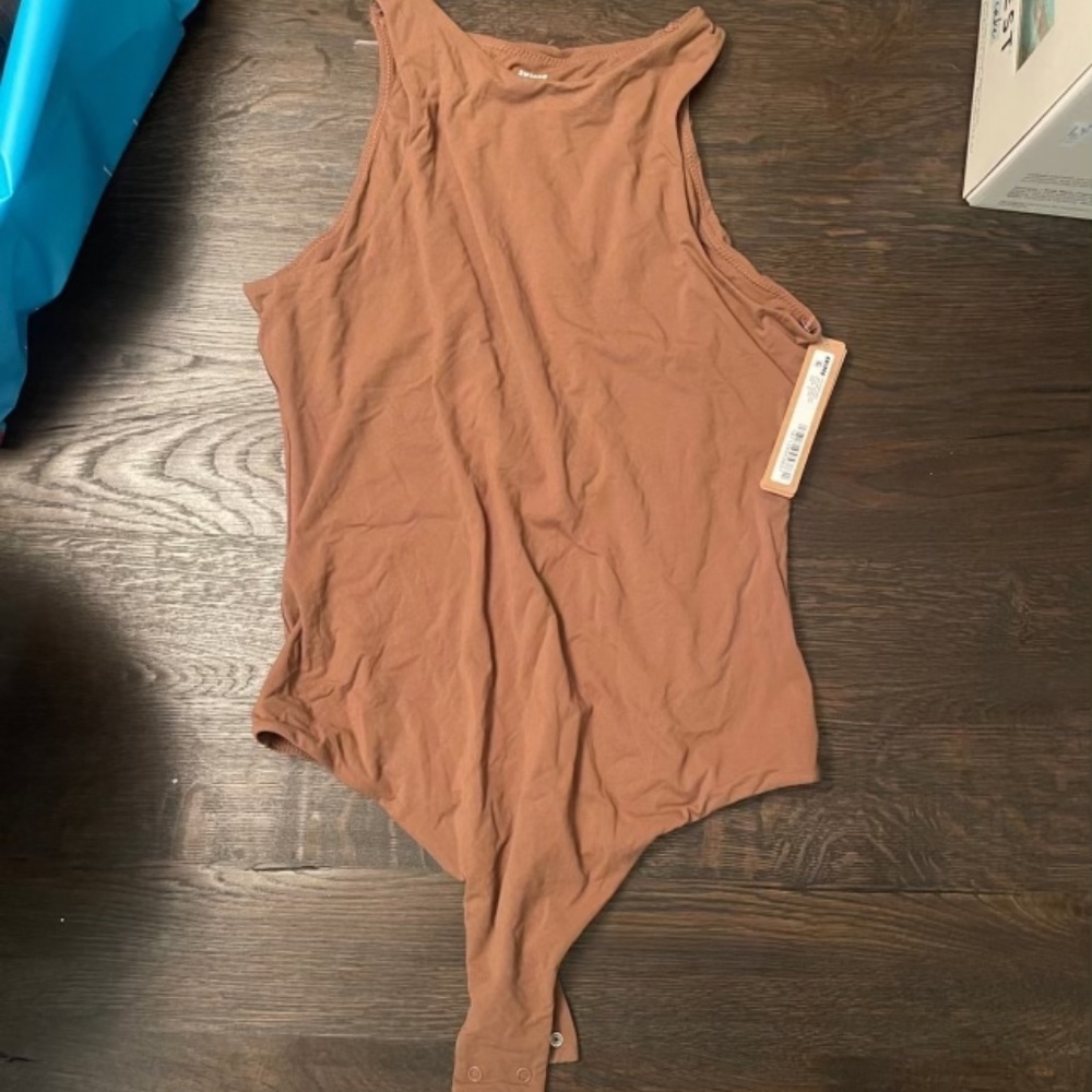 NWT SKIMS Fits Everybody High Neck Thong Bodysuit Jasper M